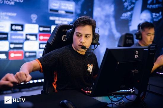 宝可梦进军MOBA领域引发市场热潮